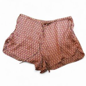 Geometric Patterned Women's Shorts